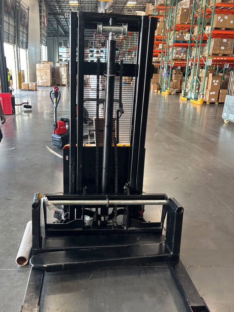 Used Semi-Electric Stacker 2200lbs Capacity, 98'' Lifting Height, Lightly Used Stacker KX-CTD10 KAIXUN